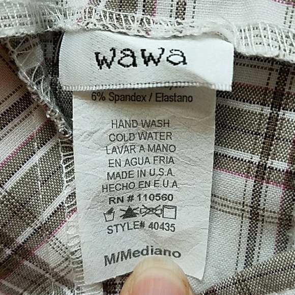 Get ready for spring in this Adorable skirt - Picture 4 of 5